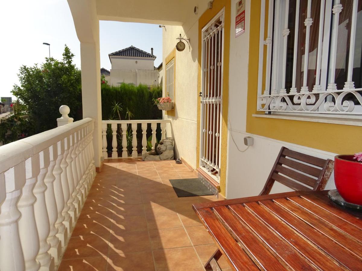 Chalet Mirador De Los Balcones Torrevieja Extérieur photo
