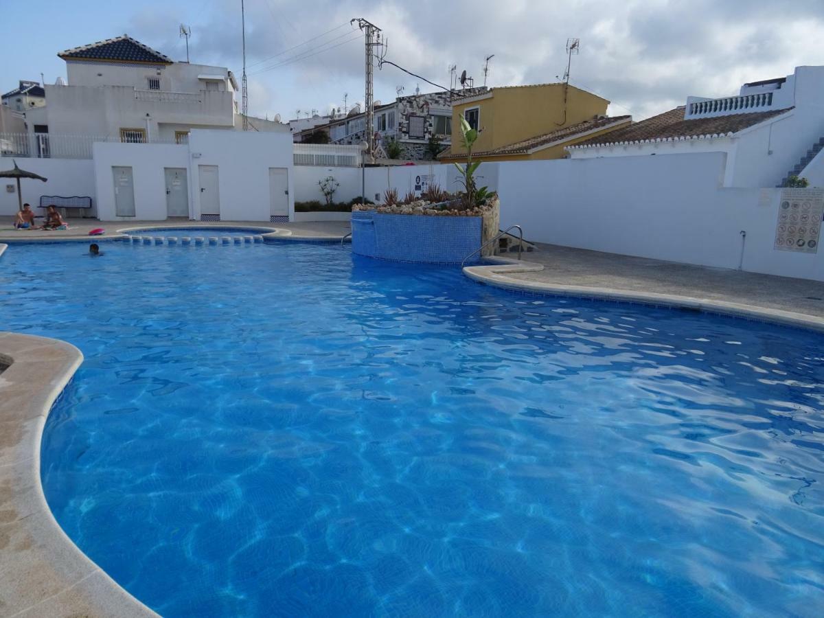 Chalet Mirador De Los Balcones Torrevieja Extérieur photo